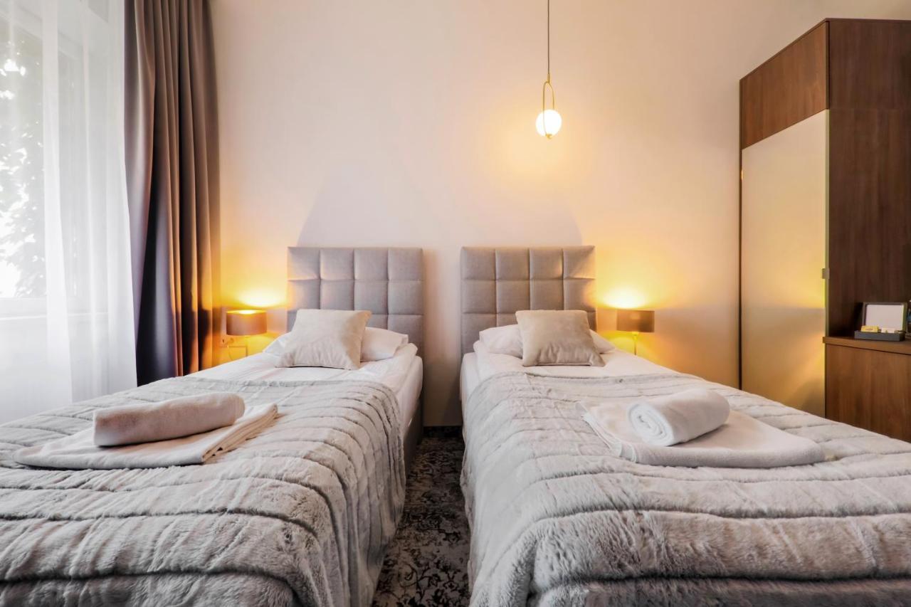 Aparthotel Cracovia Residence エクステリア 写真